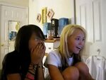 Açık Film İzleyen Kızların Tepkileri - Dailymotion Video